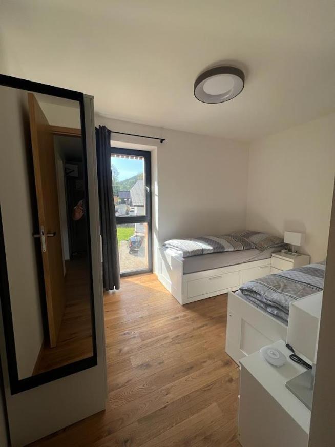 Luxusni Apartman Grand V Centru Harrachova Se Soukromou Mega Terasou, S Privatnim Parkovanim Zdarma, S Moznosti Dobijeni Wallbox Ev A Vyhledem Na Harrachovsky Kostelicek Екстер'єр фото