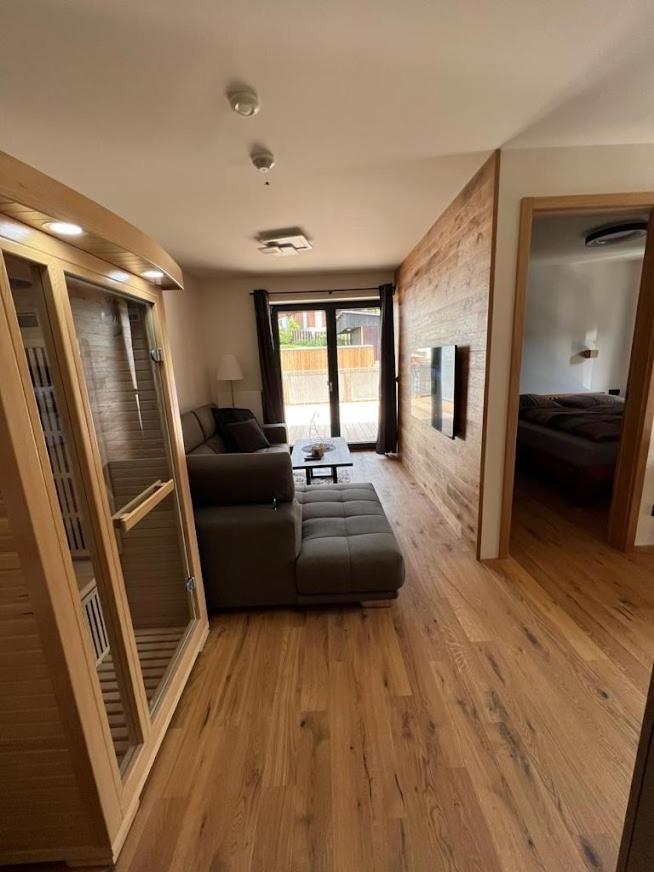 Luxusni Apartman Grand V Centru Harrachova Se Soukromou Mega Terasou, S Privatnim Parkovanim Zdarma, S Moznosti Dobijeni Wallbox Ev A Vyhledem Na Harrachovsky Kostelicek Екстер'єр фото