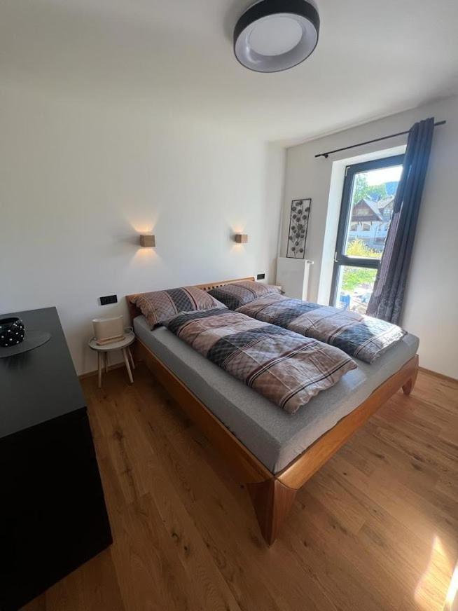 Luxusni Apartman Grand V Centru Harrachova Se Soukromou Mega Terasou, S Privatnim Parkovanim Zdarma, S Moznosti Dobijeni Wallbox Ev A Vyhledem Na Harrachovsky Kostelicek Екстер'єр фото